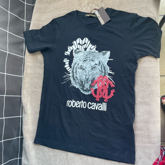 Roberto Cavalli Other - Roberto Cavalli Black T-shirt with Tiger. Size: M New with Tag